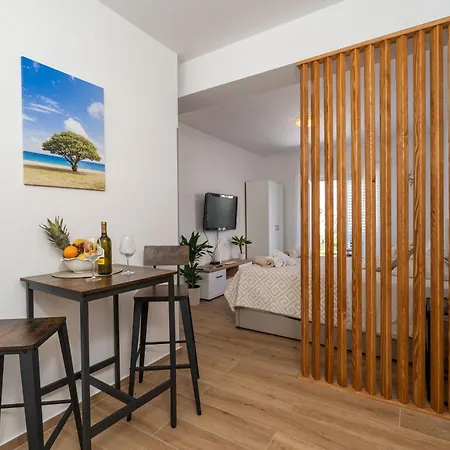 Milanello Διαμέρισμα *